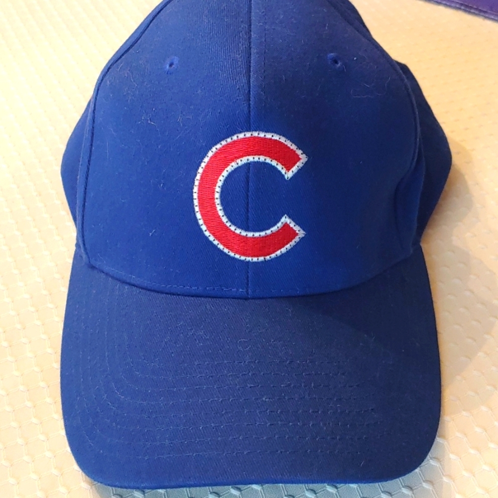 Light up Cubs baseball cap